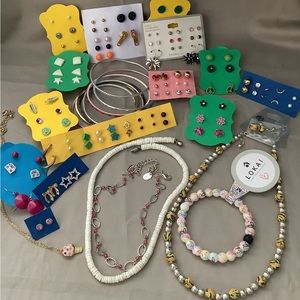 Cute Bundle of Jewelry